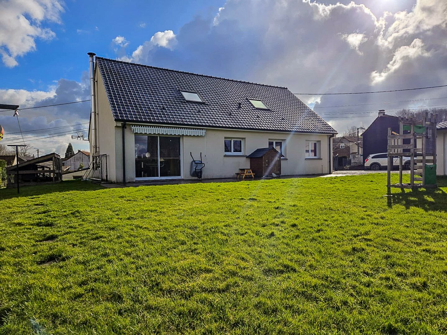 Maison individuelle semi plain-pied A VENDRE - WAVRANS SUR L AA - 172 m2 - 249600€