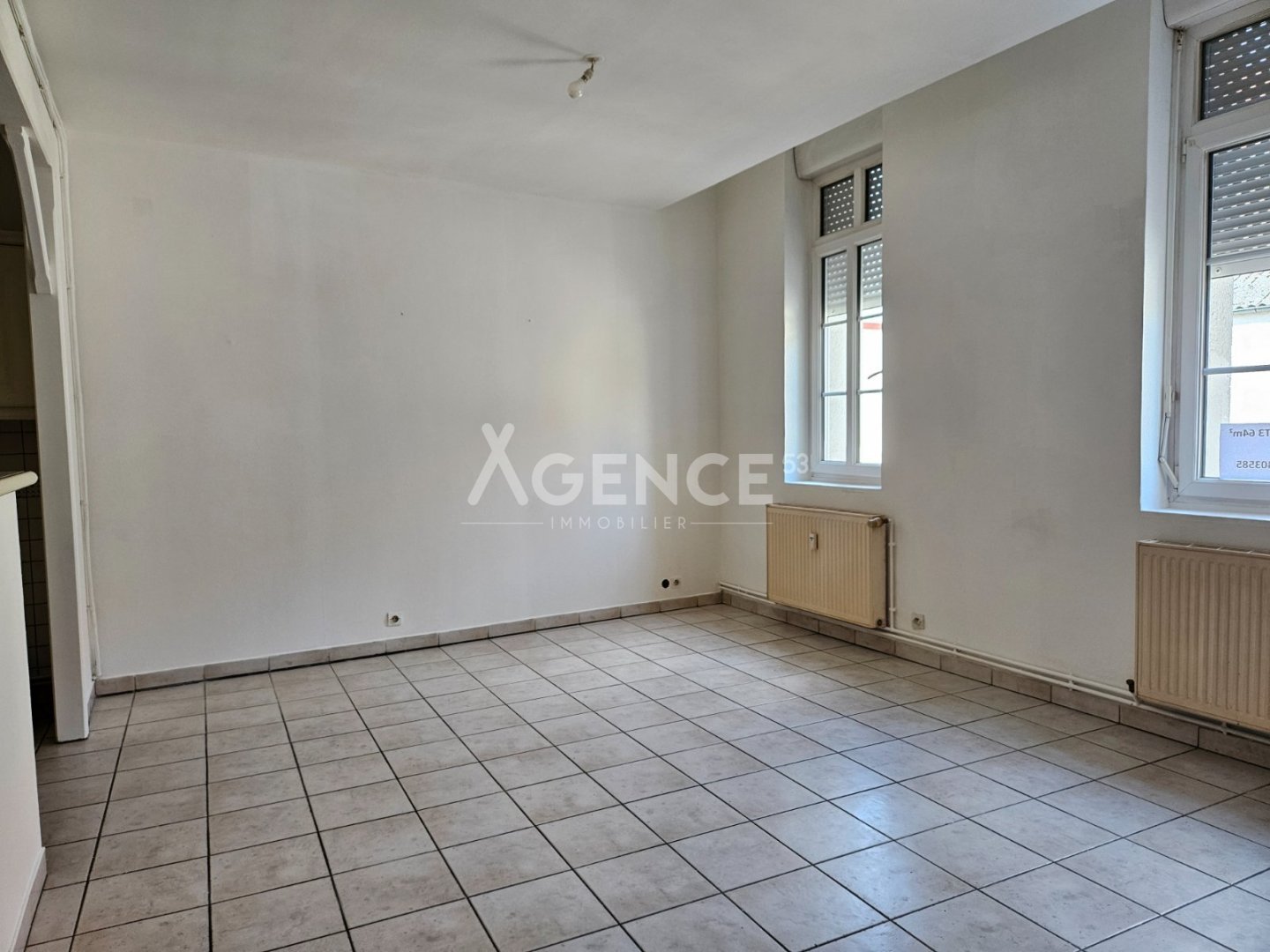 Appartement au 1er étage + place de parking privé A VENDRE - ST OMER - 64.56 m2 - 105 000 €